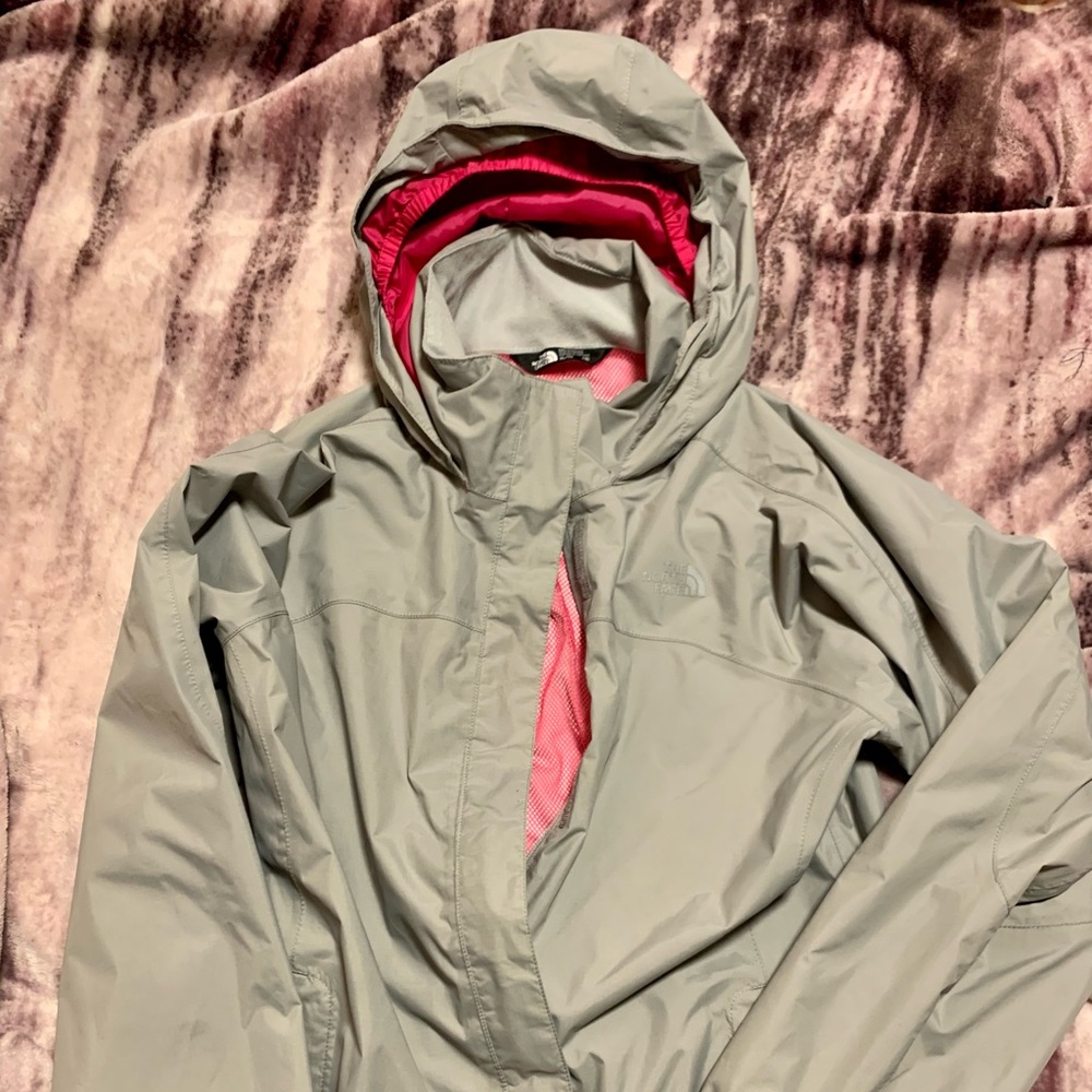 Girls north face windbreaker/ rain jacket